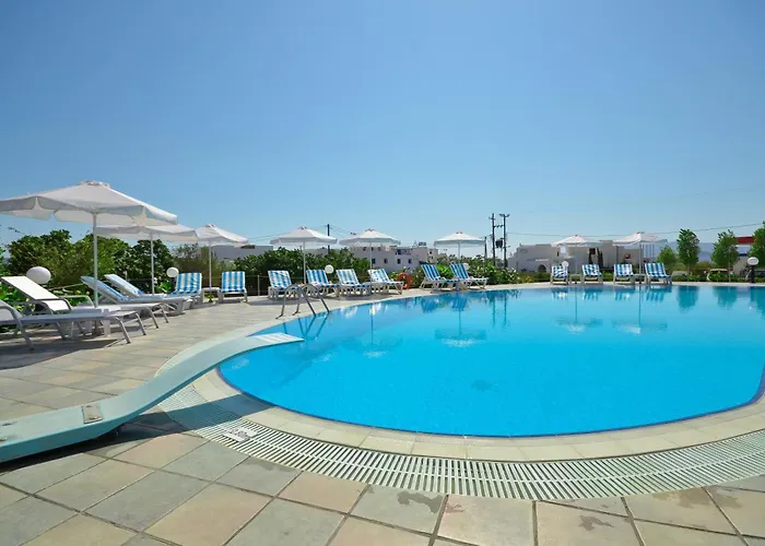 Birikos Studios & Apartments